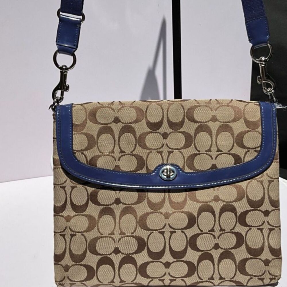 Coach Signature Canvas Flap Crossbody Violet trim GUC Vintage